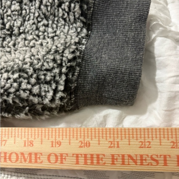 The Happy Company Gray Sherpa Hoodie. Very Soft Hoodie with Pockets. - Picture 12 of 15